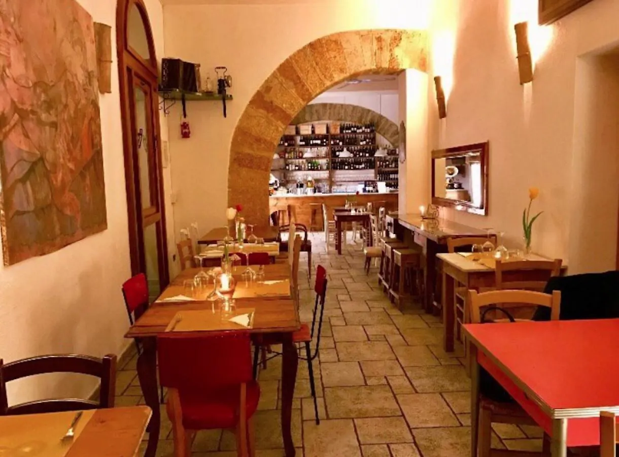 Palazzo Artale Holiday Homes Palermo 0*,  Italien