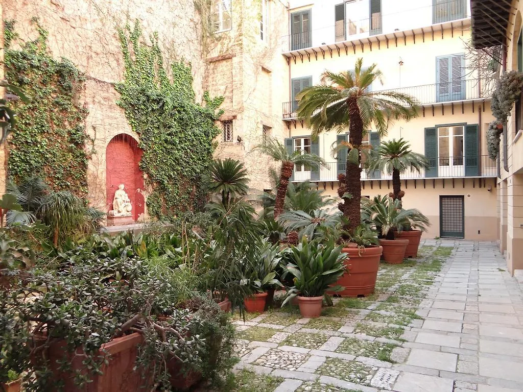 Palazzo Artale Holiday Homes Palermo 0*,